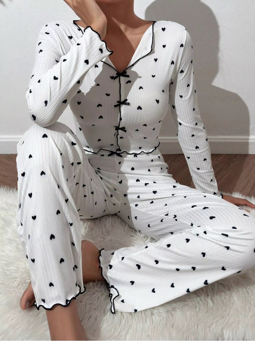 Ribbed Heart-Print Long Sleeve Pajama Set - White/Black